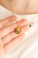 Birth Flower Pendant Necklace