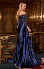 Donna Gown - Evening Dress with Lace Sleeves