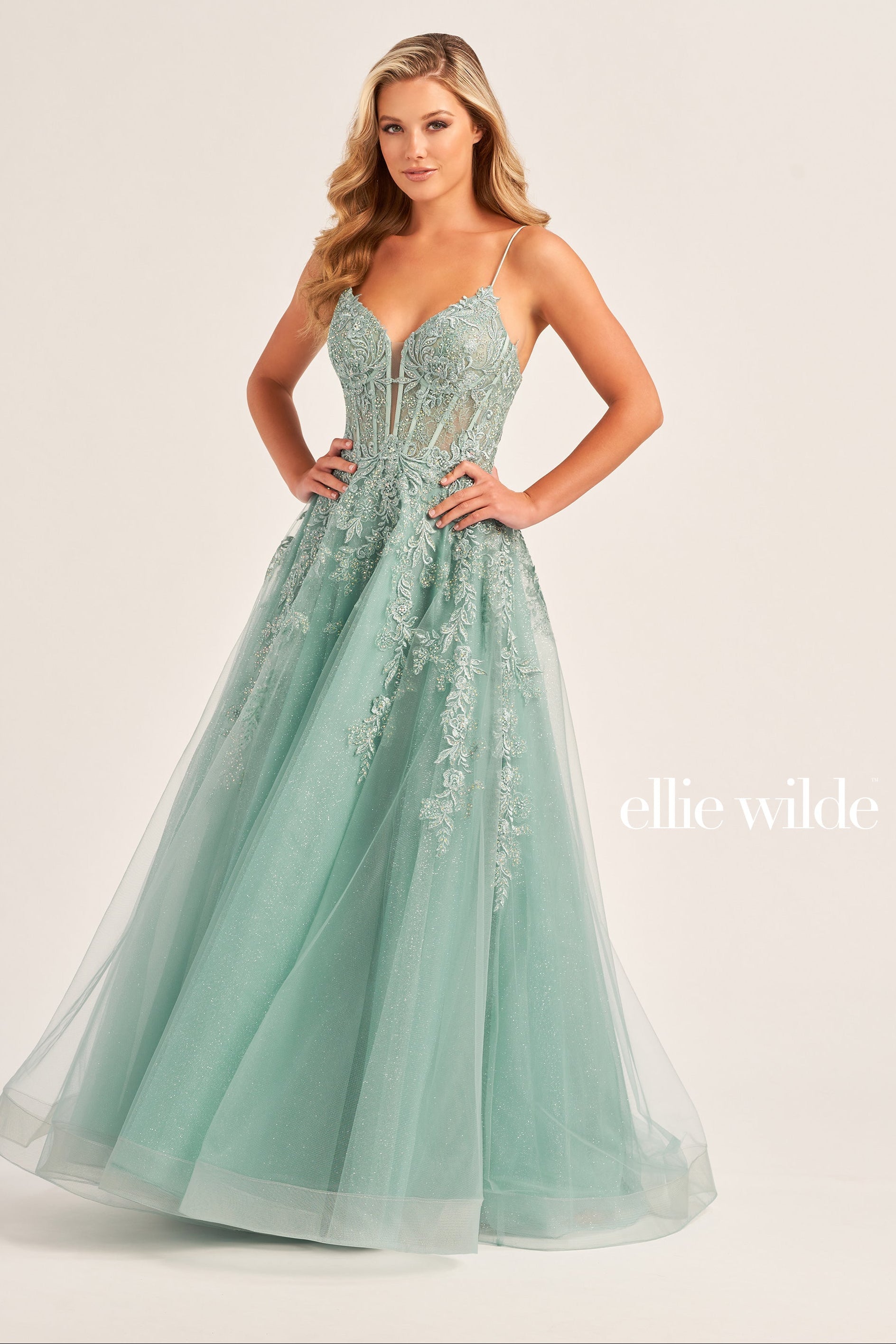 EW34036 - Ellie Wilde