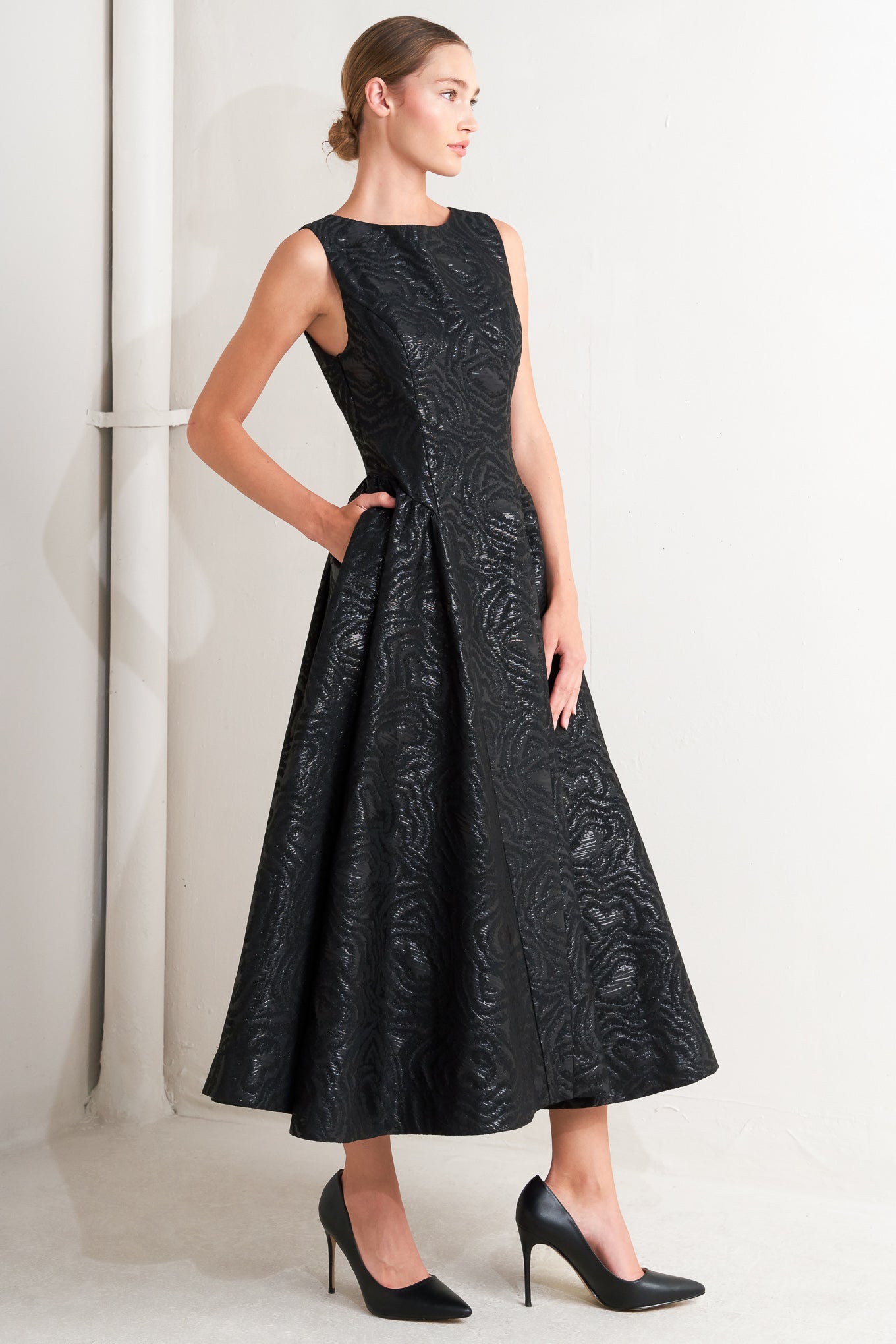 TEXTURED BLACK MIDI DRESS WITH OPEN BACK - FINAL SALE