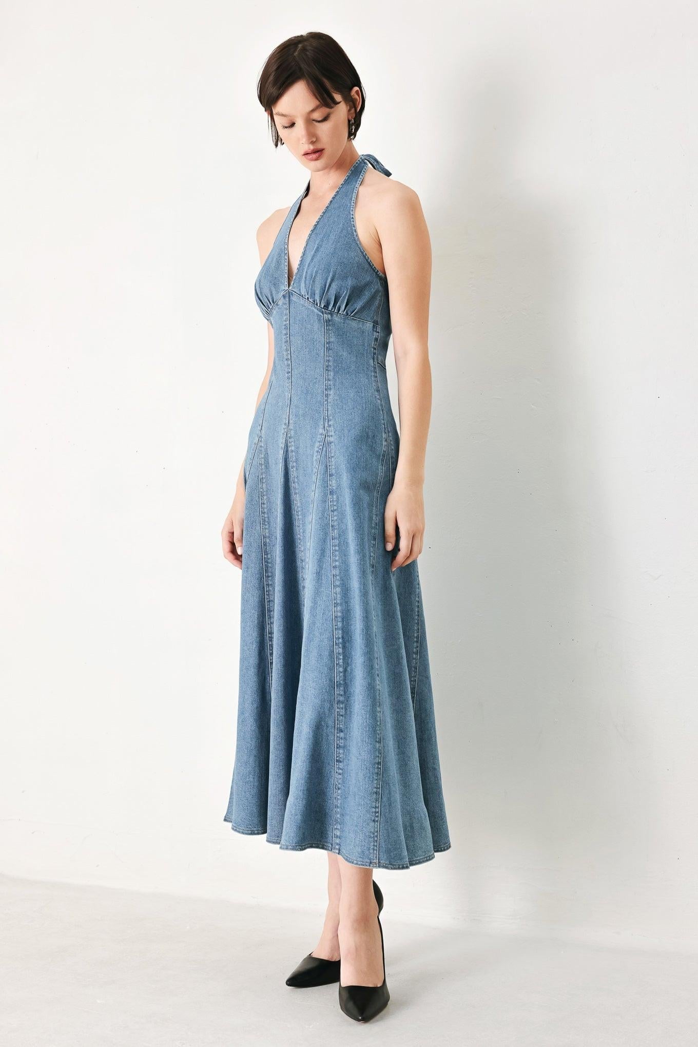 BLUE HALTER DENIM MIDI DRESS