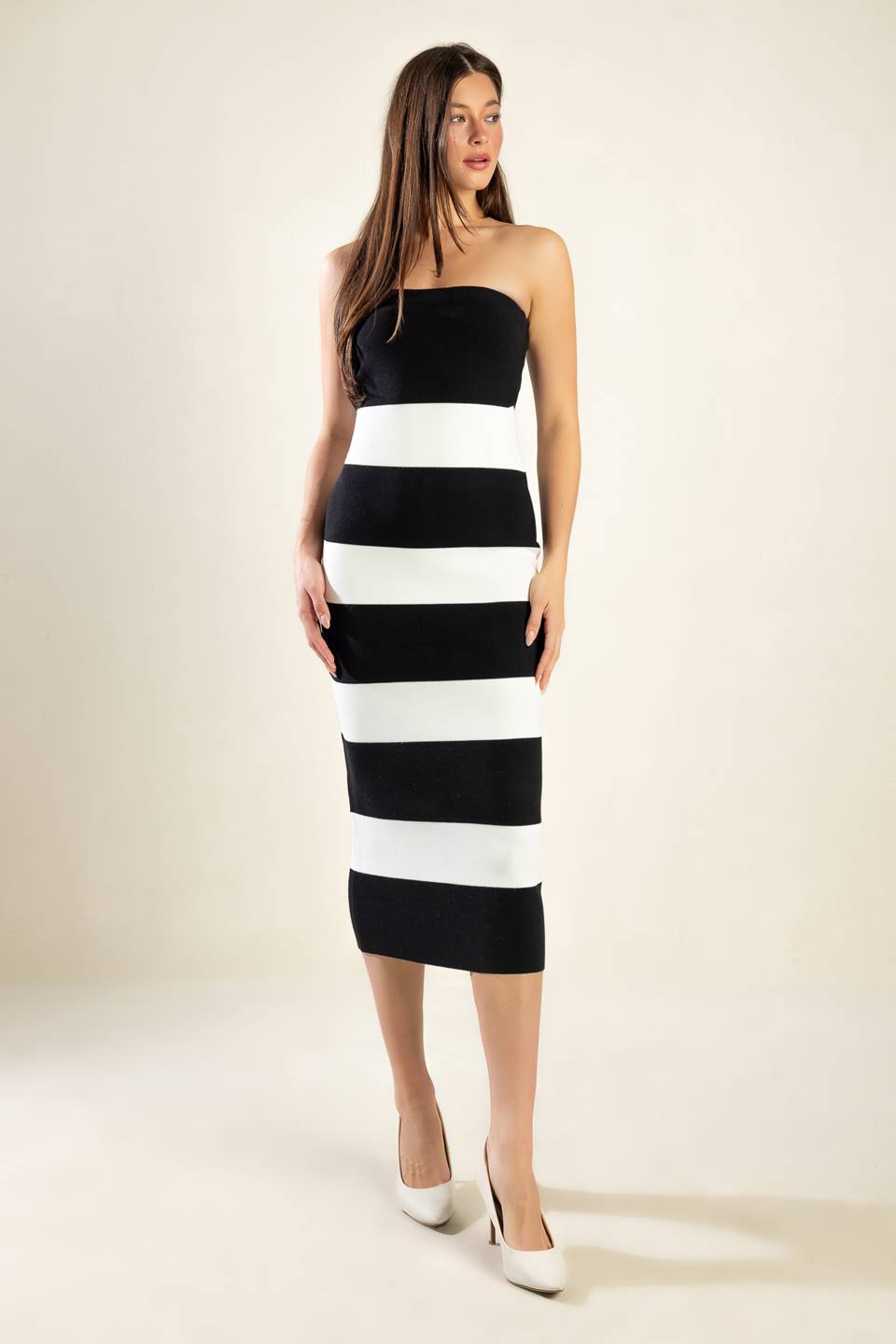 ROMANTIC AFTERNOON - STRAPLESS KNIT DRESS