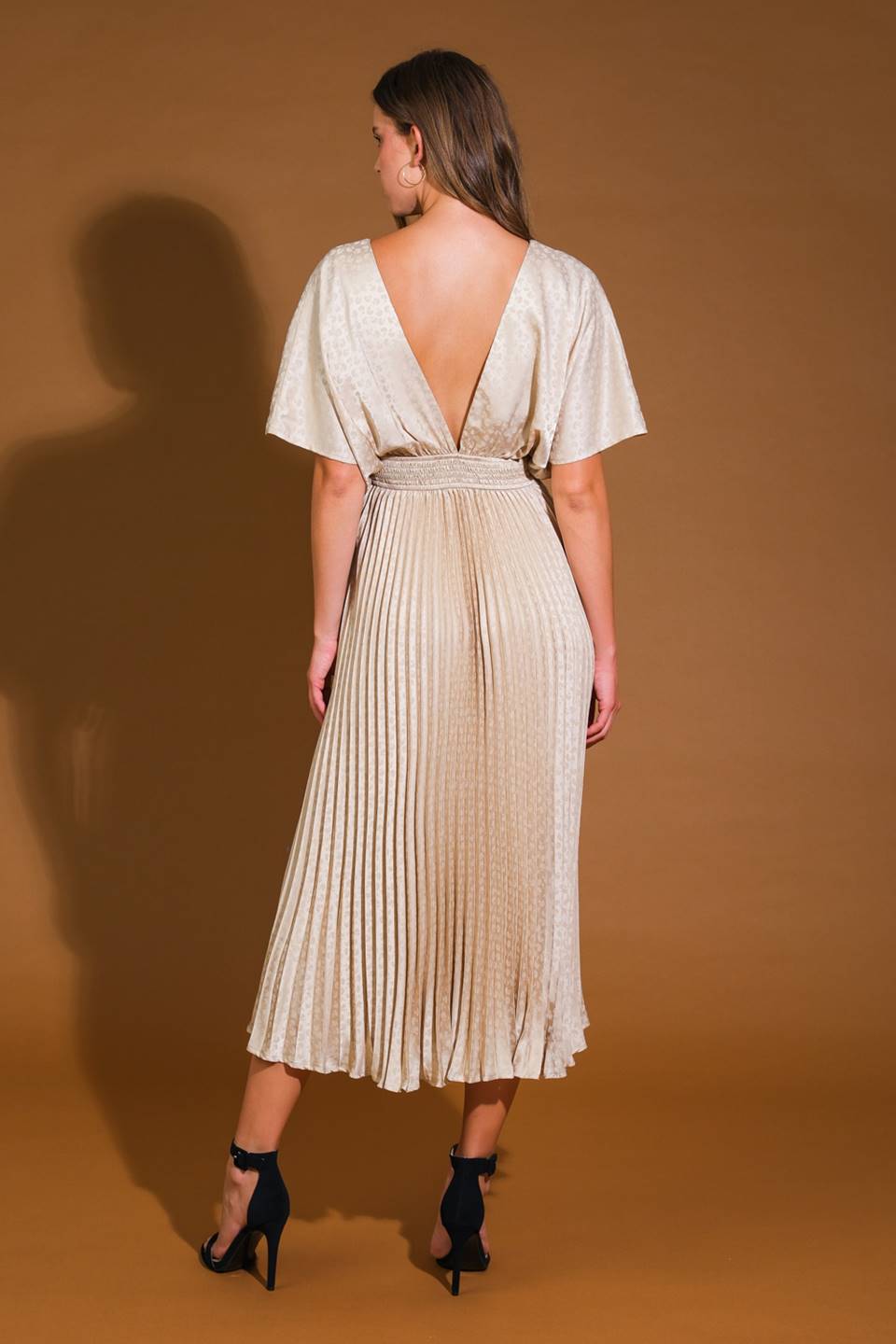 TIMELESS REPEAT - PLEATED SATIN MIDI DRESS