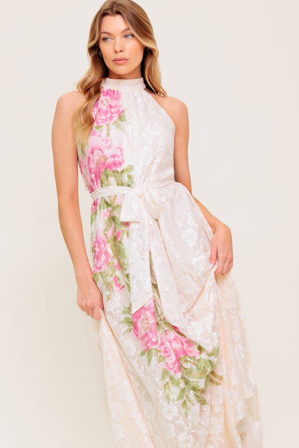 ROSE GARDEN - IVORY LACE HALTER MAXI DRESS