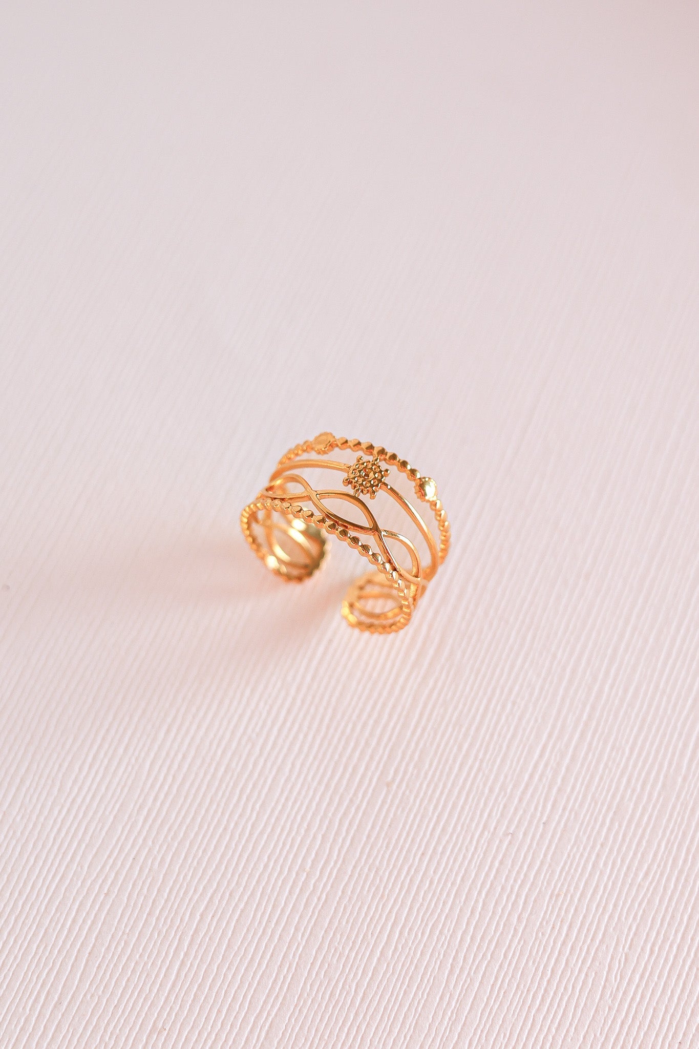 Hazel Adjustable Ring