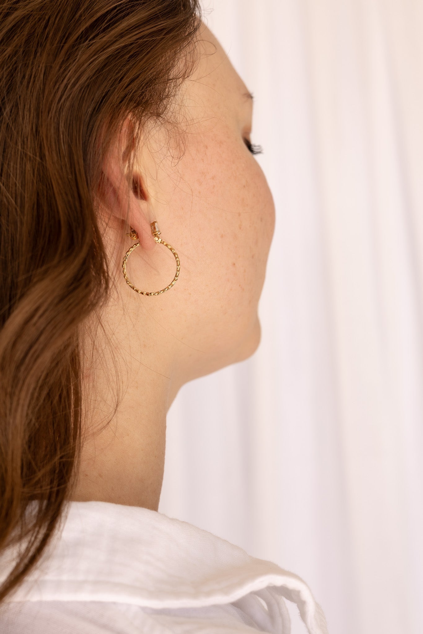 Ivy Hoop Lightweight Earrings