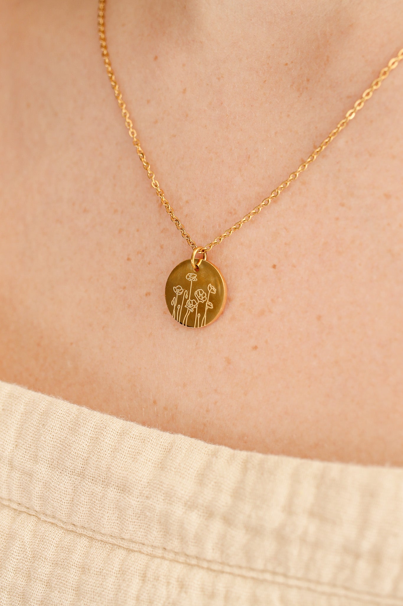 Birth Flower Pendant Necklace