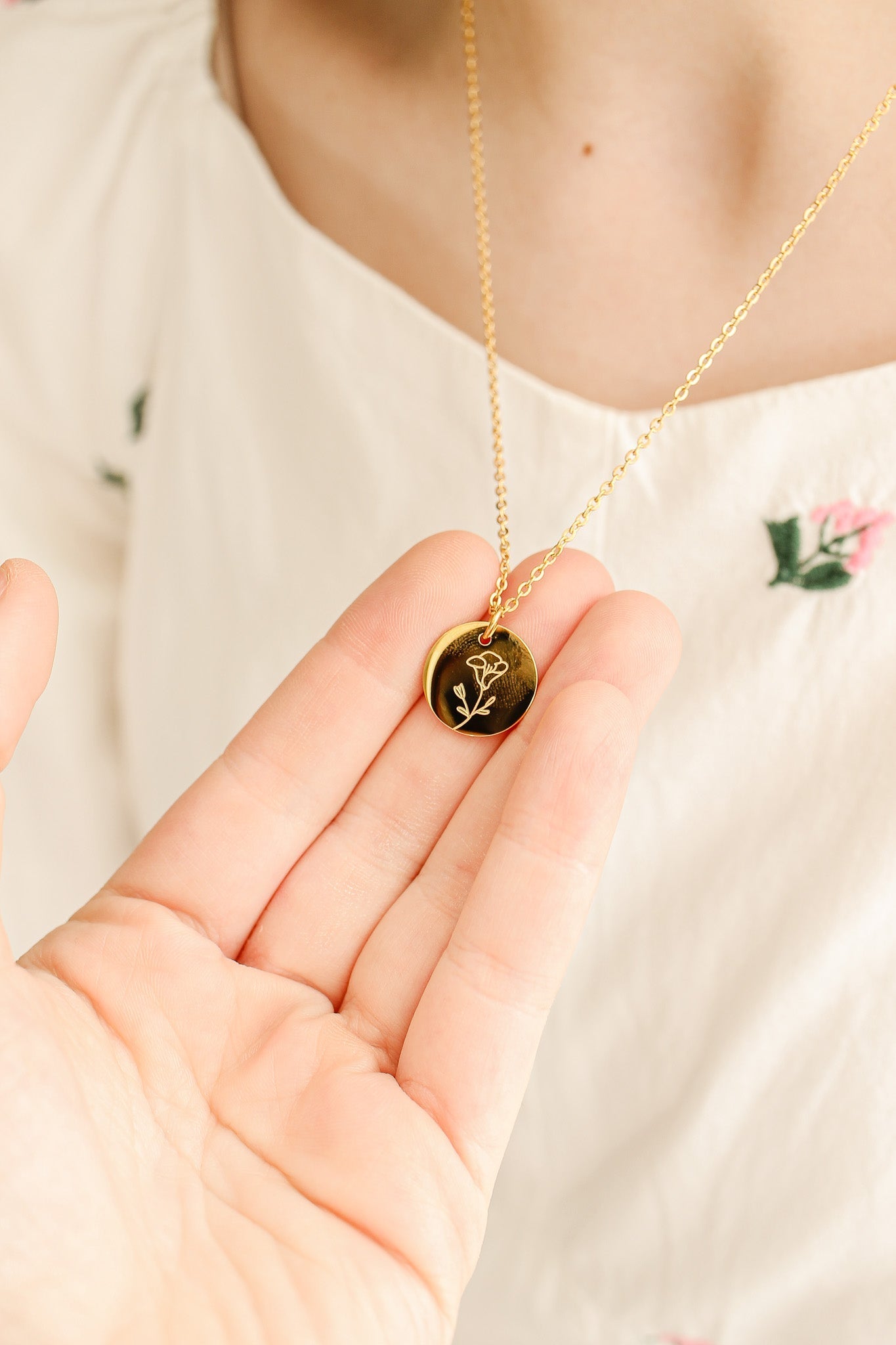 Birth Flower Pendant Necklace