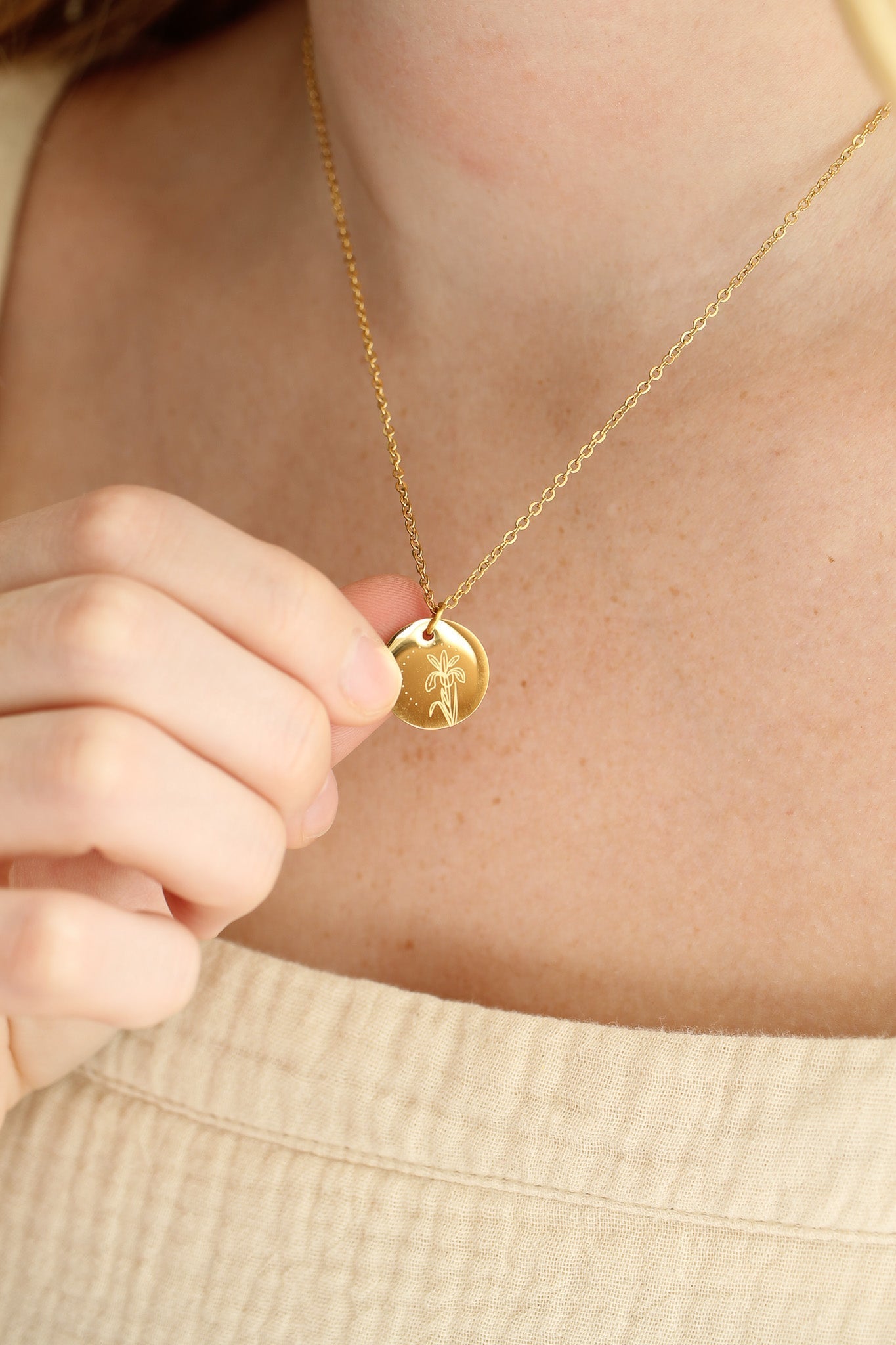 Birth Flower Pendant Necklace