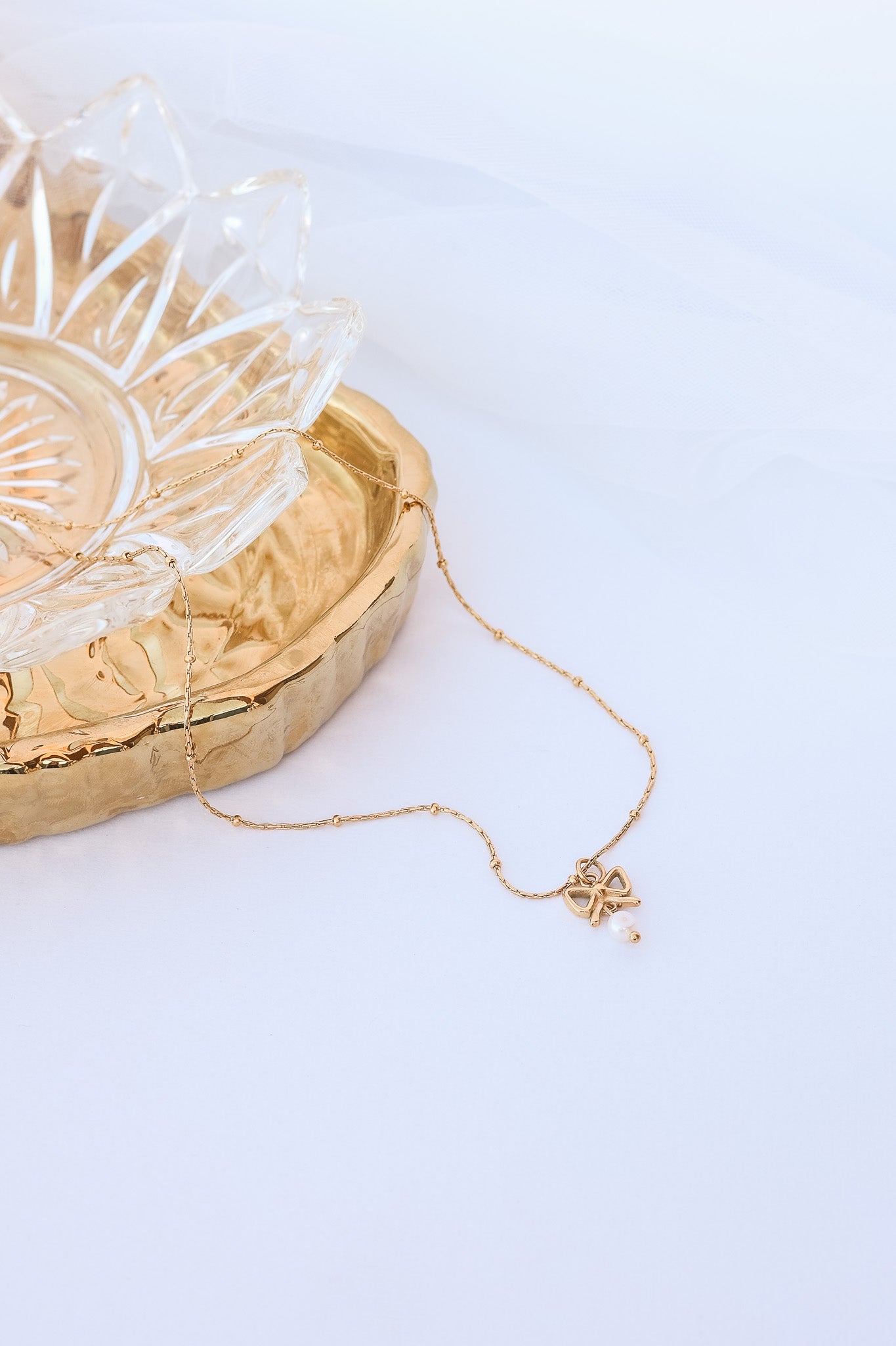 Jane Bow & Pearl Necklace