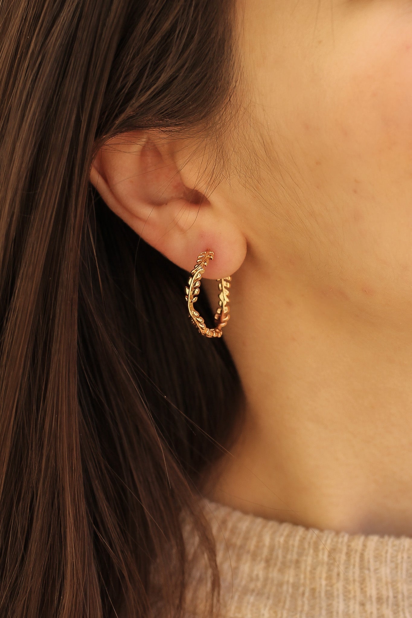 Ivy Hoop Lightweight Earrings