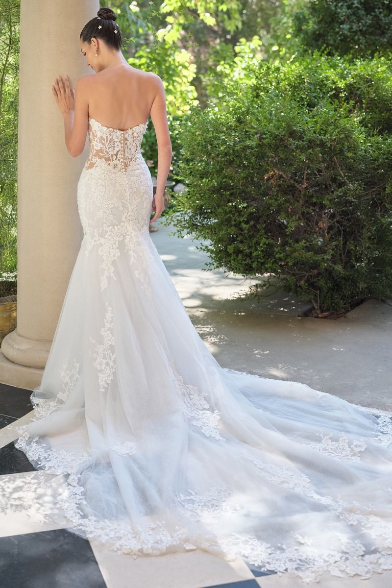 WL065 - Hera Lace Mermaid Gown With Removable Sleeves - Andrea & Leo